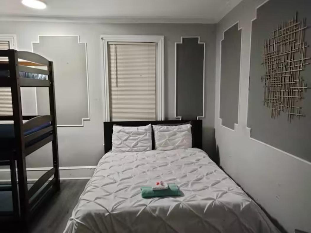 Philly Coed Dorm!! 15 Min Train To Center City!! Филаделфия Екстериор снимка